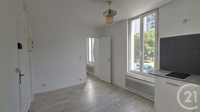 Appartement F2 à vendre - 2 pièces - 22 m2 - Le Bourget - 93 - ILE-DE-FRANCE