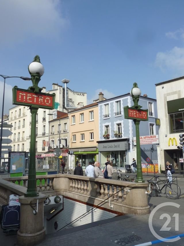 Parking à louer - 12 m2 - Les Lilas - 93 - ILE-DE-FRANCE