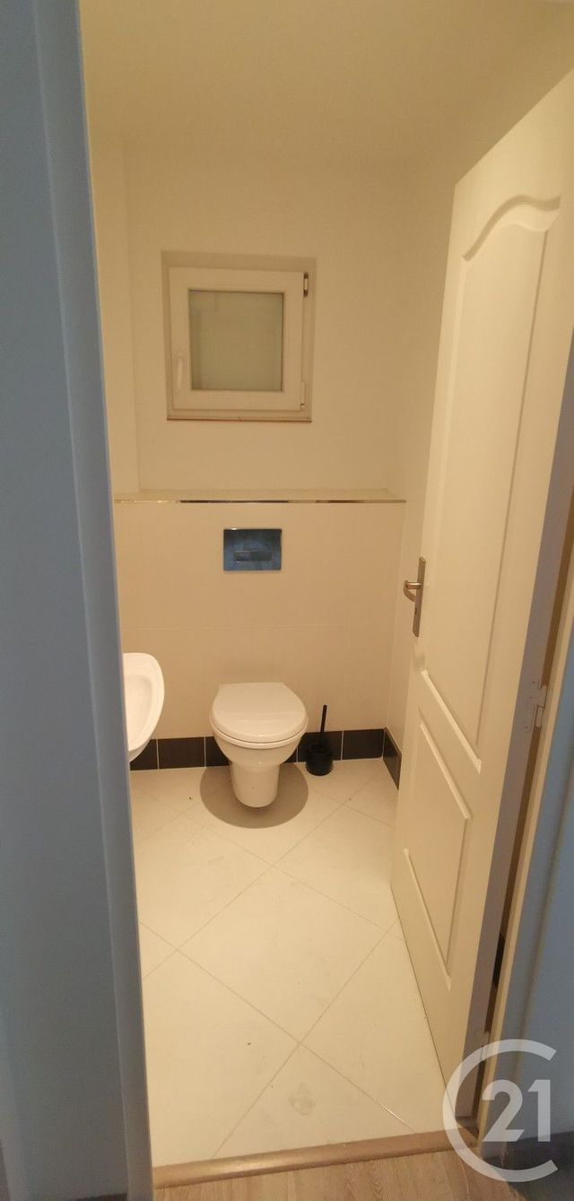 Entreprise à louer - 68,57 m2 - 93 - ILE-DE-FRANCE