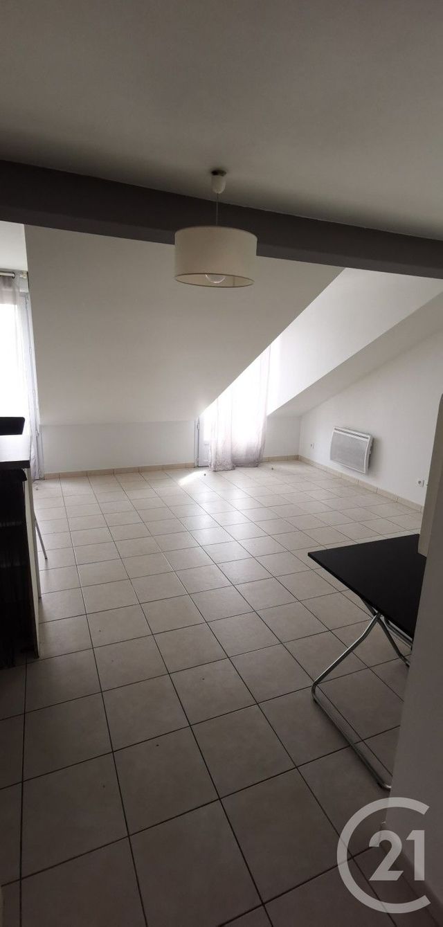 Appartement F2 à louer - 2 pièces - 36,45 m2 - Drancy - 93 - ILE-DE-FRANCE