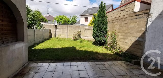 Appartement F2 à louer - 2 pièces - 45,91 m2 - Le Blanc Mesnil - 93 - ILE-DE-FRANCE