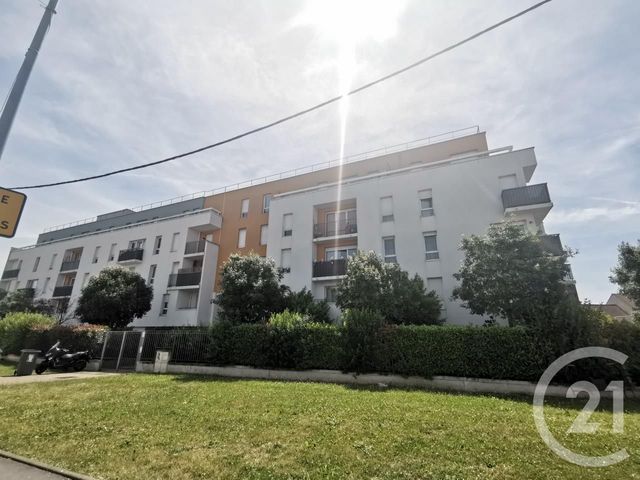 Afficher la photo en grand Appartement F3 à louer - 3 pièces - 50,33 m2 - Le Blanc Mesnil - 93 - ILE-DE-FRANCE