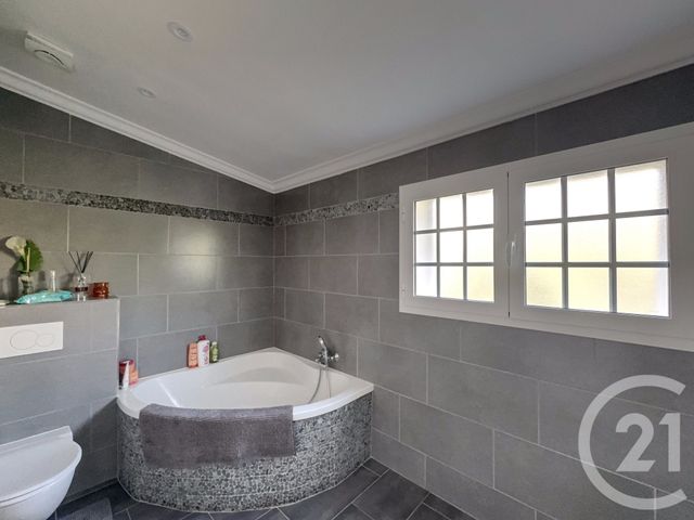 Afficher la photo en grand Maison à vendre - 4 pièces - 82,92 m2 - Le Blanc Mesnil - 93 - ILE-DE-FRANCE