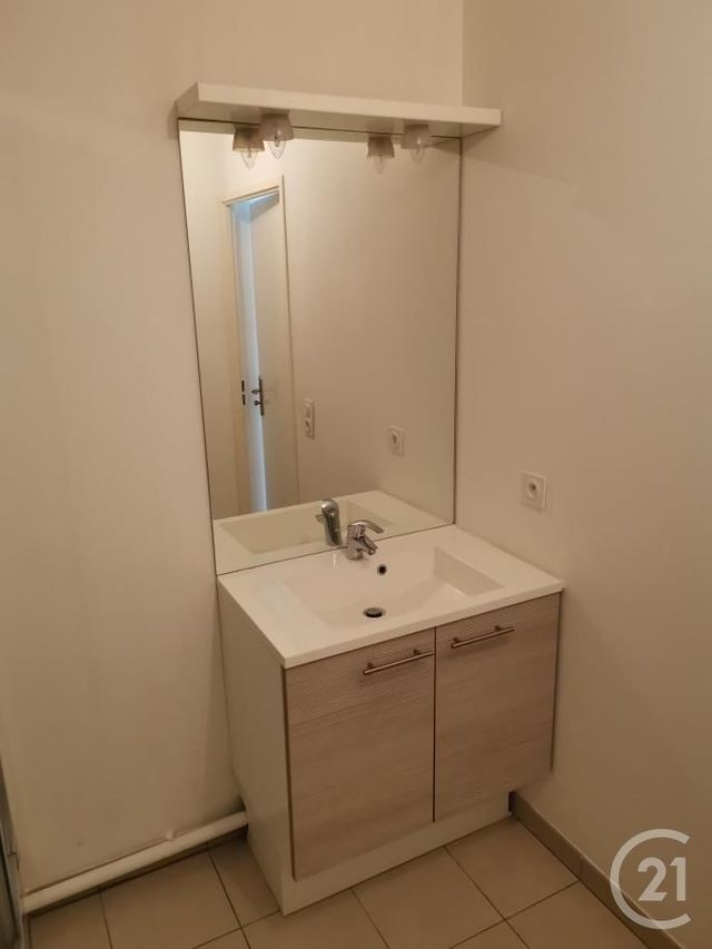 Appartement Studio à louer - 1 pièce - 23,67 m2 - Aulnay Sous Bois - 93 - ILE-DE-FRANCE