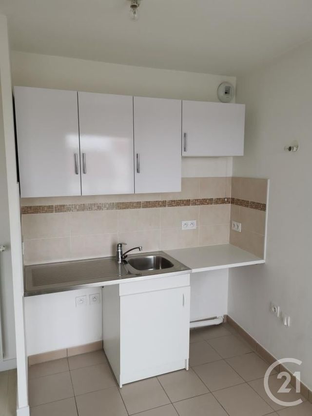 Appartement Studio à louer - 1 pièce - 23,67 m2 - Aulnay Sous Bois - 93 - ILE-DE-FRANCE