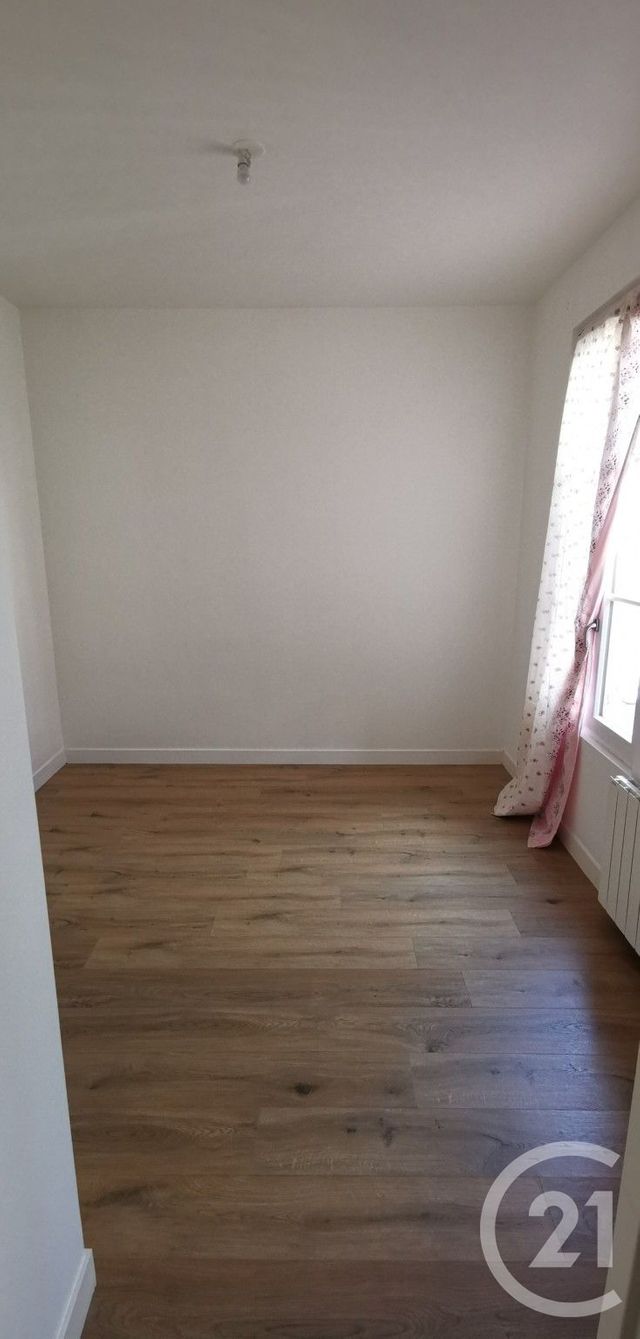 Afficher la photo en grand Appartement F2 à louer - 2 pièces - 47,67 m2 - Aubervilliers - 93 - ILE-DE-FRANCE