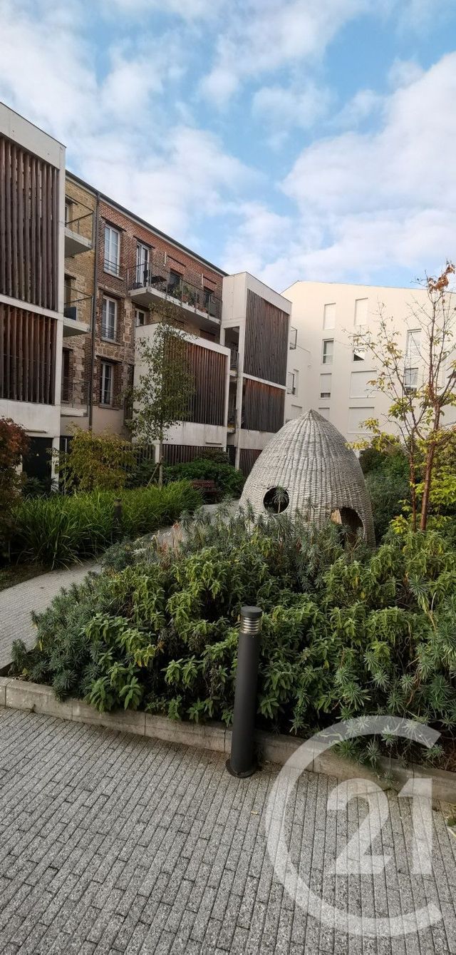Afficher la photo en grand Appartement F2 à louer - 2 pièces - 47,67 m2 - Aubervilliers - 93 - ILE-DE-FRANCE