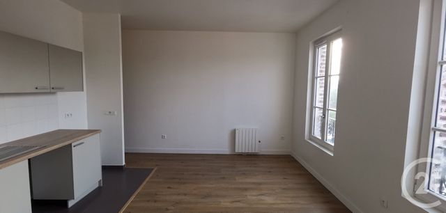 Afficher la photo en grand Appartement F2 à louer - 2 pièces - 47,67 m2 - Aubervilliers - 93 - ILE-DE-FRANCE