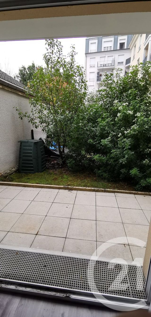 Appartement F3 &agrave; louer - 3 pi&egrave;ces - 63,06 m2 - Le Blanc Mesnil - 93 - ILE-DE-FRANCE