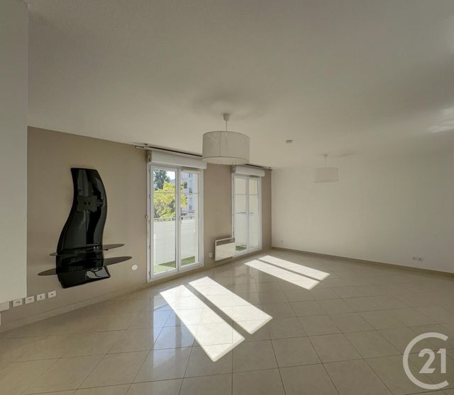 Appartement F3 à vendre - 3 pièces - 58,88 m2 - Le Bourget - 93 - ILE-DE-FRANCE