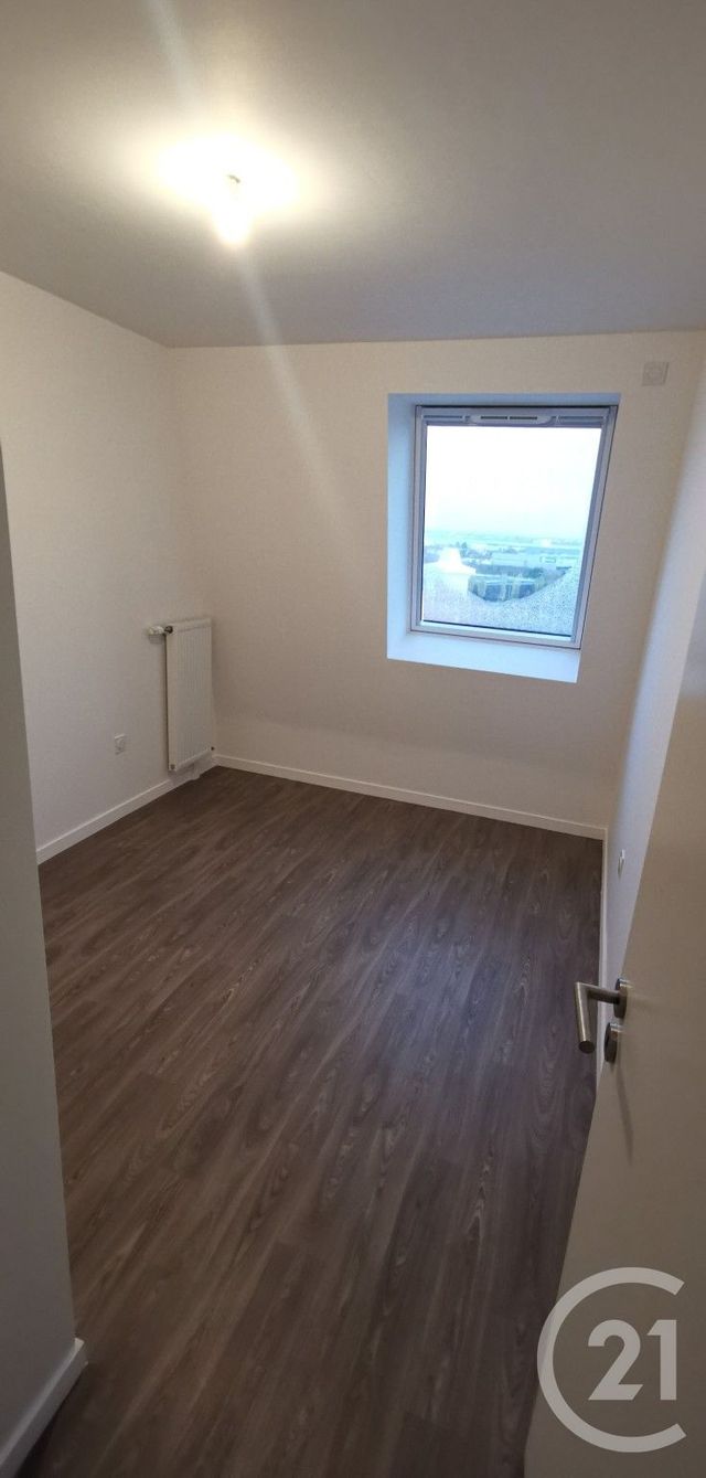 Appartement F4 à louer - 4 pièces - 70,78 m2 - Le Blanc Mesnil - 93 - ILE-DE-FRANCE