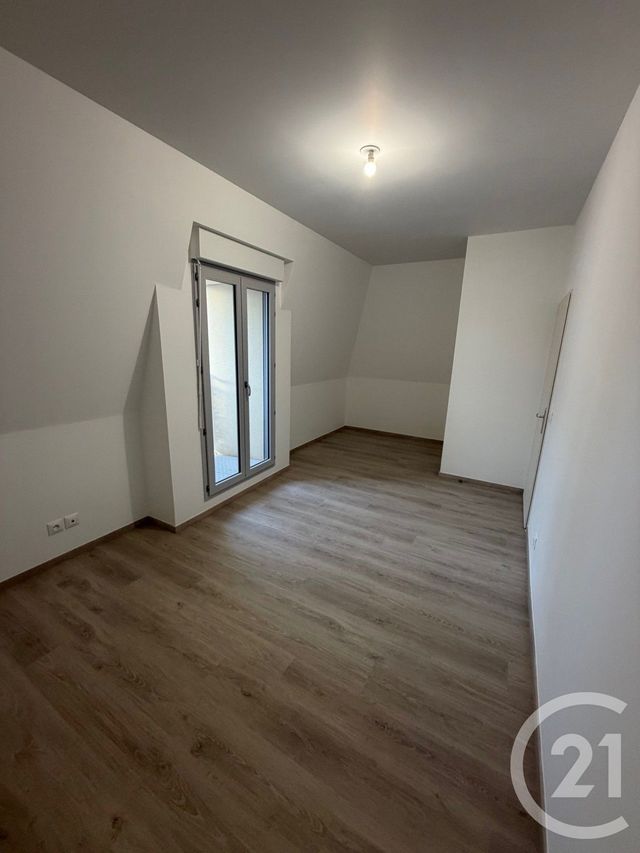 Appartement Duplex &agrave; louer - 4 pi&egrave;ces - 83,53 m2 - Le Blanc Mesnil - 93 - ILE-DE-FRANCE