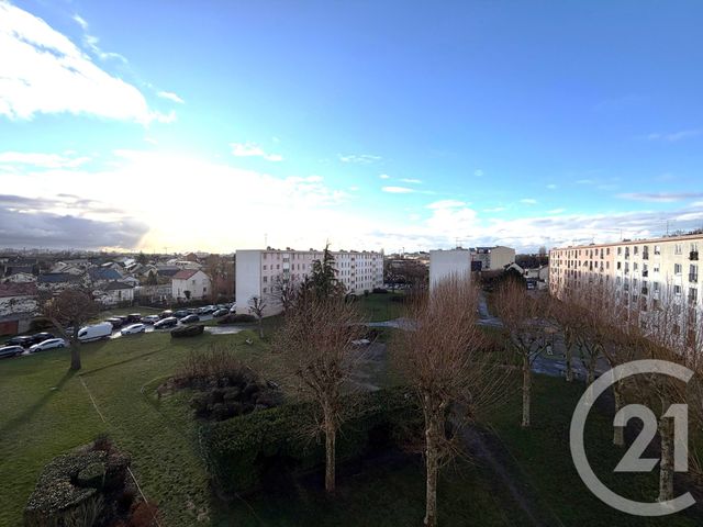 Appartement F4 &agrave; louer - 4 pi&egrave;ces - 63,44 m2 - Le Blanc Mesnil - 93 - ILE-DE-FRANCE
