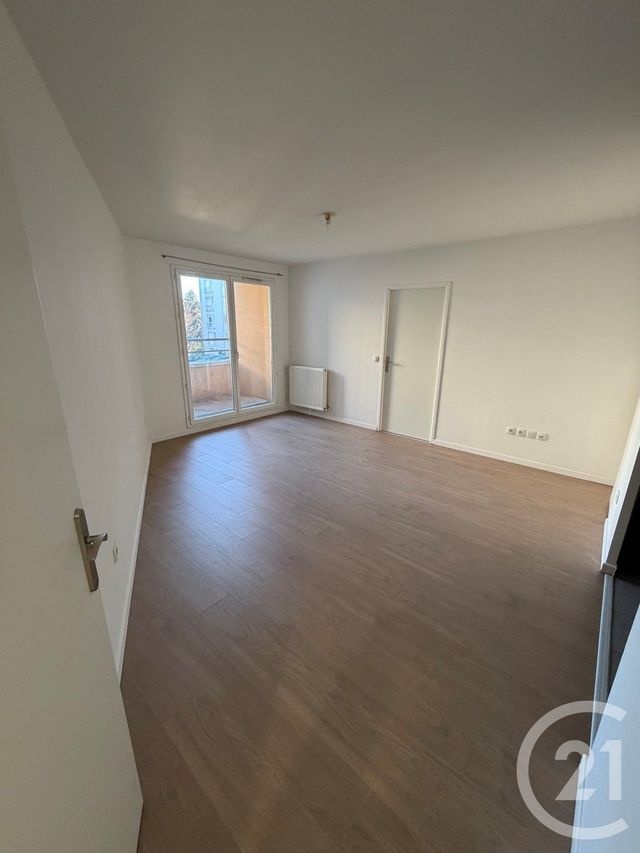 Appartement F2 à louer LE BLANC MESNIL