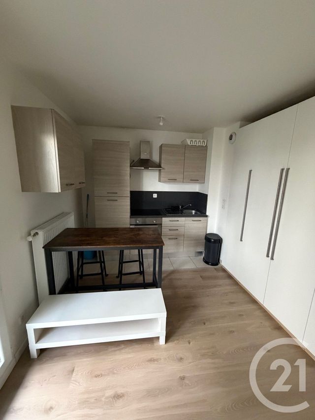 Appartement Studio &agrave; louer - 1 pi&egrave;ce - 23,22 m2 - Le Blanc Mesnil - 93 - ILE-DE-FRANCE