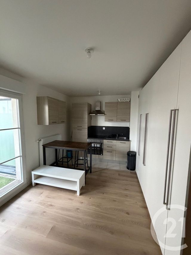 Appartement Studio à louer LE BLANC MESNIL