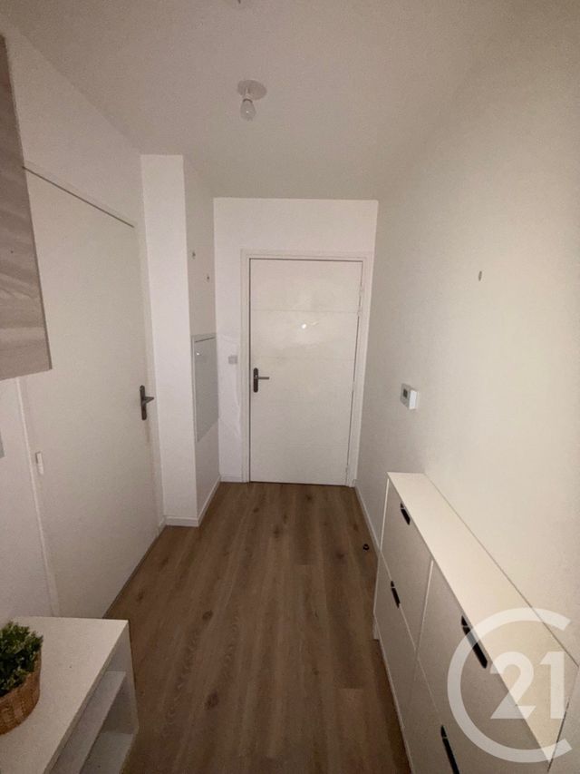 Appartement Studio &agrave; louer - 1 pi&egrave;ce - 23,22 m2 - Le Blanc Mesnil - 93 - ILE-DE-FRANCE