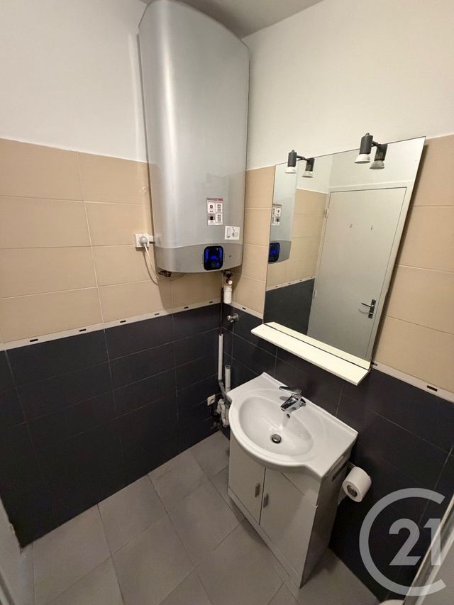 Appartement F1 &agrave; louer - 1 pi&egrave;ce - 19,27 m2 - Le Pre St Gervais - 93 - ILE-DE-FRANCE