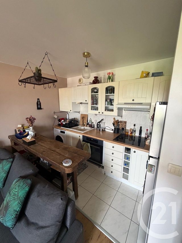 Appartement F2 &agrave; louer - 2 pi&egrave;ces - 42,01 m2 - Le Blanc Mesnil - 93 - ILE-DE-FRANCE