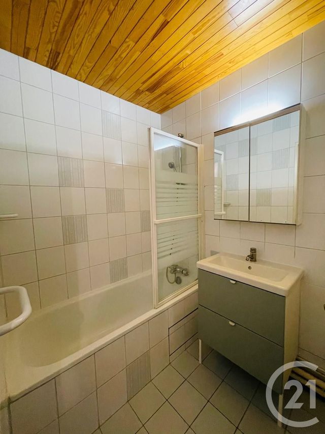 Appartement F3 &agrave; louer - 3 pi&egrave;ces - 66,69 m2 - Noisy Le Grand - 93 - ILE-DE-FRANCE