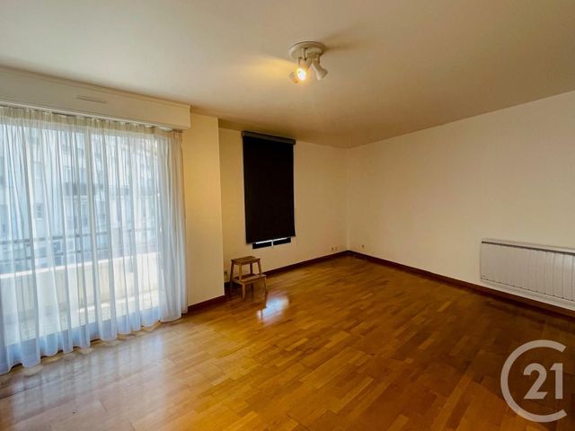 Appartement F3 &agrave; louer - 3 pi&egrave;ces - 66,69 m2 - Noisy Le Grand - 93 - ILE-DE-FRANCE