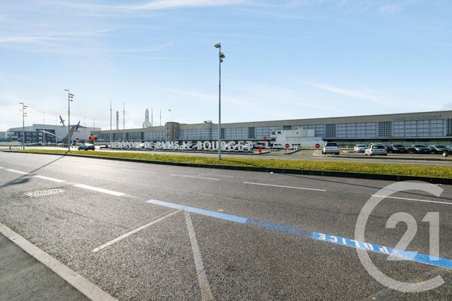 Parking &agrave; louer - 10 m2 - Le Blanc Mesnil - 93 - ILE-DE-FRANCE