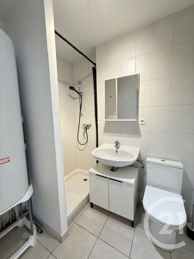 Appartement F2 &agrave; louer - 2 pi&egrave;ces - 36,45 m2 - Drancy - 93 - ILE-DE-FRANCE