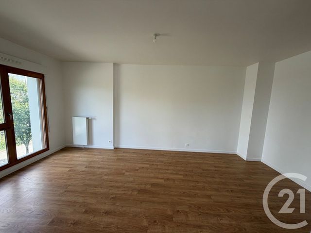 Appartement F1 &agrave; louer - 1 pi&egrave;ce - 38,19 m2 - Noisy Le Grand - 93 - ILE-DE-FRANCE