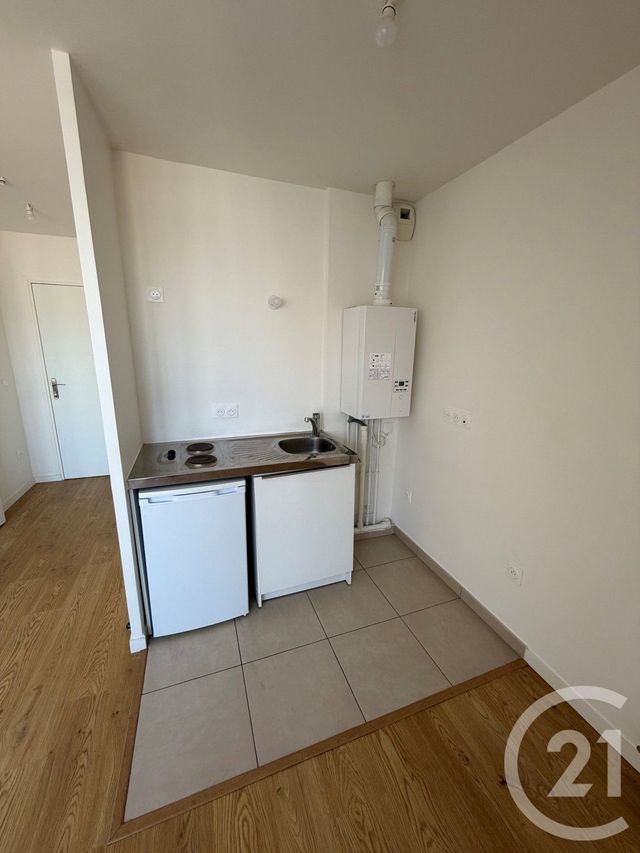 Appartement Studio &agrave; louer - 1 pi&egrave;ce - 24,90 m2 - Le Blanc Mesnil - 93 - ILE-DE-FRANCE