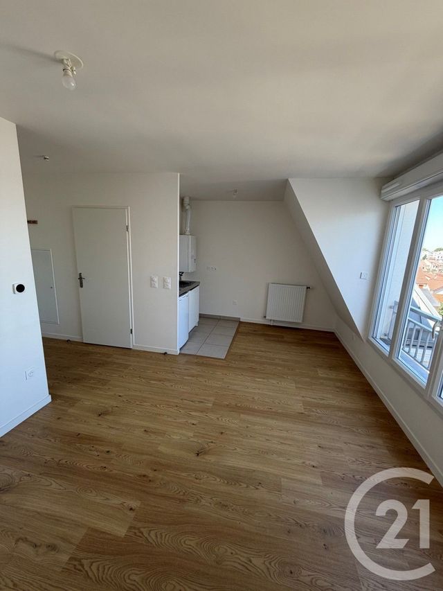 Appartement Studio &agrave; louer - 1 pi&egrave;ce - 24,90 m2 - Le Blanc Mesnil - 93 - ILE-DE-FRANCE
