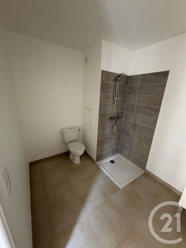 Appartement Studio &agrave; louer - 1 pi&egrave;ce - 27,32 m2 - Le Blanc Mesnil - 93 - ILE-DE-FRANCE