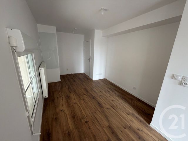 Appartement Studio &agrave; louer - 1 pi&egrave;ce - 27,32 m2 - Le Blanc Mesnil - 93 - ILE-DE-FRANCE