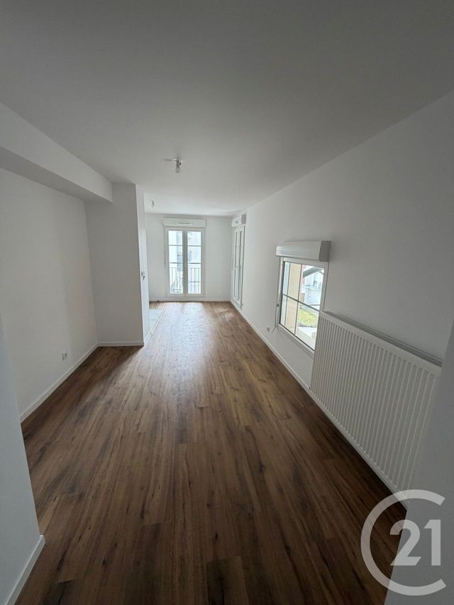 Appartement Studio &agrave; louer - 1 pi&egrave;ce - 27,32 m2 - Le Blanc Mesnil - 93 - ILE-DE-FRANCE
