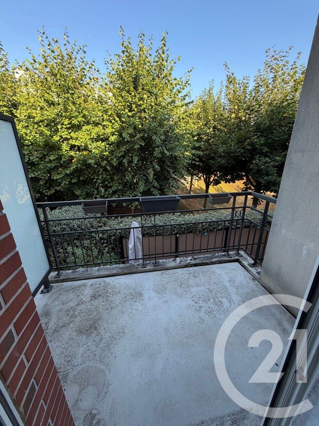 Appartement Duplex &agrave; louer - 3 pi&egrave;ces - 60,01 m2 - Le Blanc Mesnil - 93 - ILE-DE-FRANCE