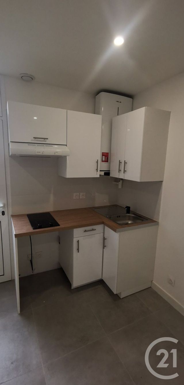 Appartement T1 &agrave; louer - 1 pi&egrave;ce - 25,11 m2 - Drancy - 93 - ILE-DE-FRANCE