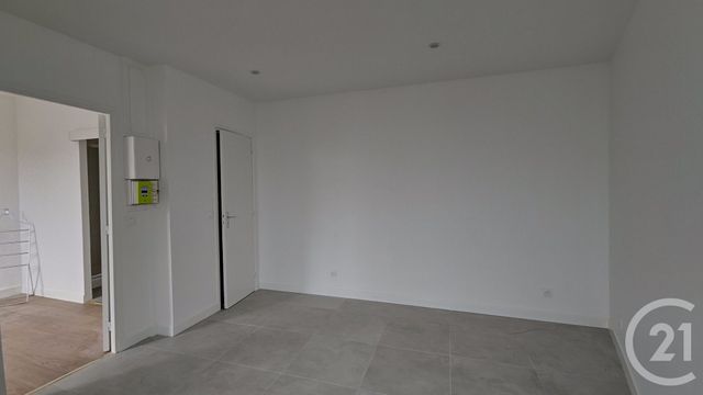 Appartement T1 &agrave; louer - 1 pi&egrave;ce - 25,11 m2 - Drancy - 93 - ILE-DE-FRANCE
