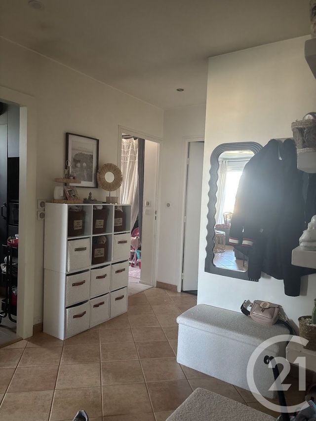 Appartement F3 &agrave; louer - 3 pi&egrave;ces - 66,09 m2 - Villeparisis - 77 - ILE-DE-FRANCE