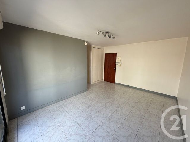Appartement F2 &agrave; louer - 2 pi&egrave;ces - 40,91 m2 - Drancy - 93 - ILE-DE-FRANCE