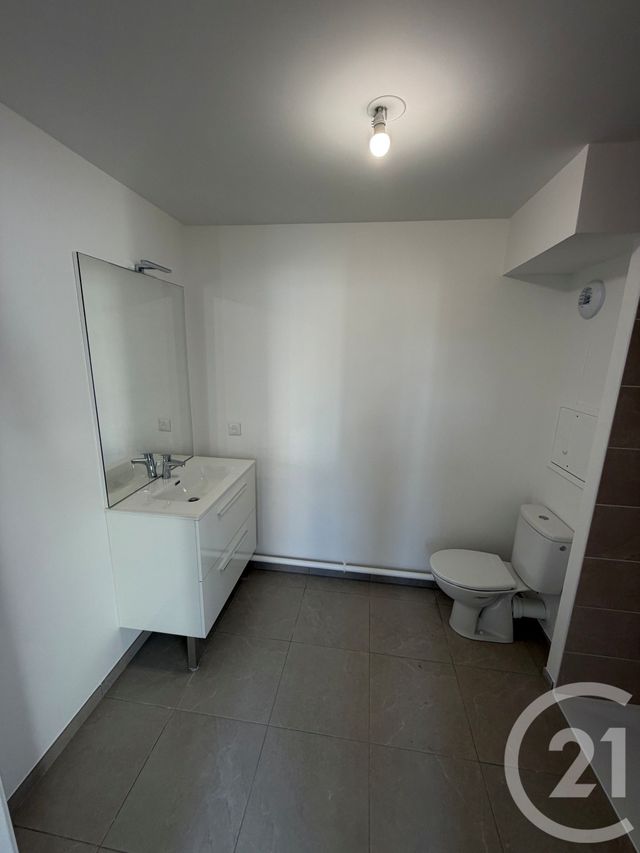 Appartement Studio &agrave; louer - 1 pi&egrave;ce - 30,37 m2 - Le Blanc Mesnil - 93 - ILE-DE-FRANCE