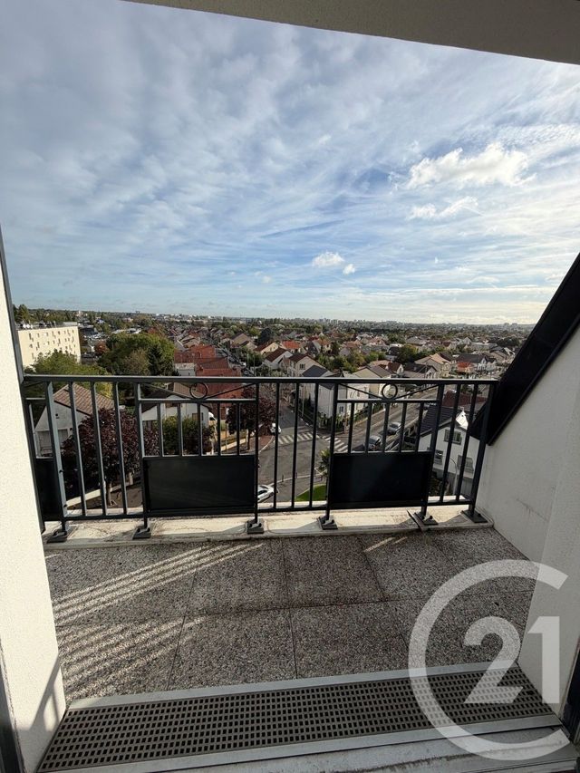 Appartement F3 &agrave; louer - 3 pi&egrave;ces - 53,50 m2 - Le Blanc Mesnil - 93 - ILE-DE-FRANCE