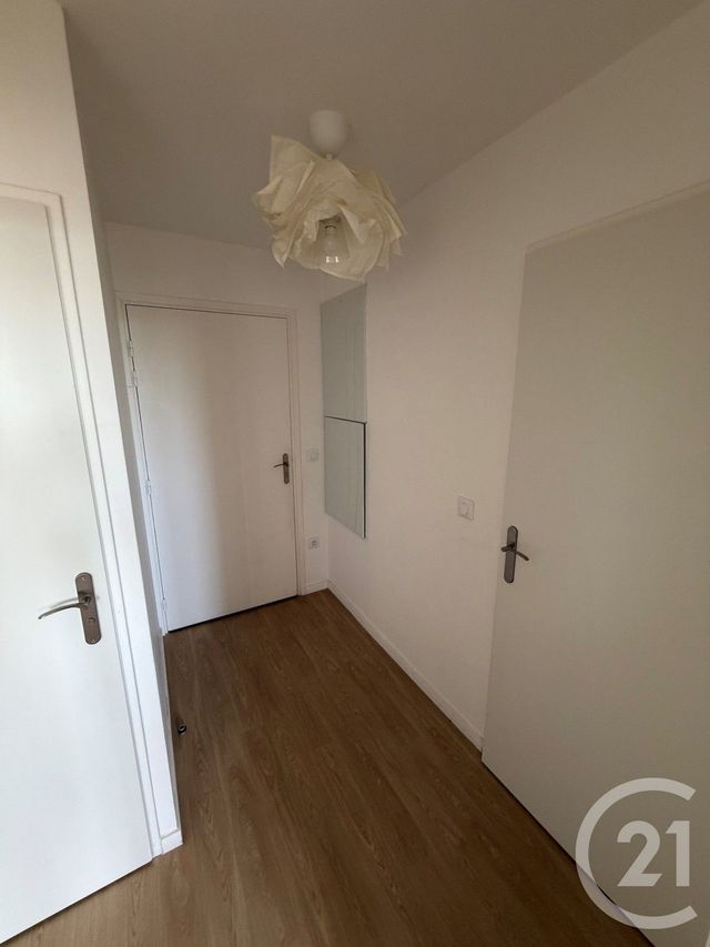 Appartement F3 &agrave; louer - 3 pi&egrave;ces - 53,50 m2 - Le Blanc Mesnil - 93 - ILE-DE-FRANCE