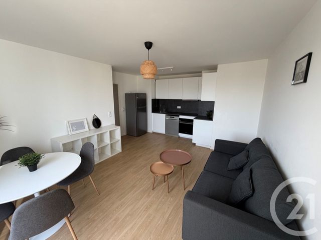 Appartement F3 &agrave; louer - 3 pi&egrave;ces - 53,50 m2 - Le Blanc Mesnil - 93 - ILE-DE-FRANCE