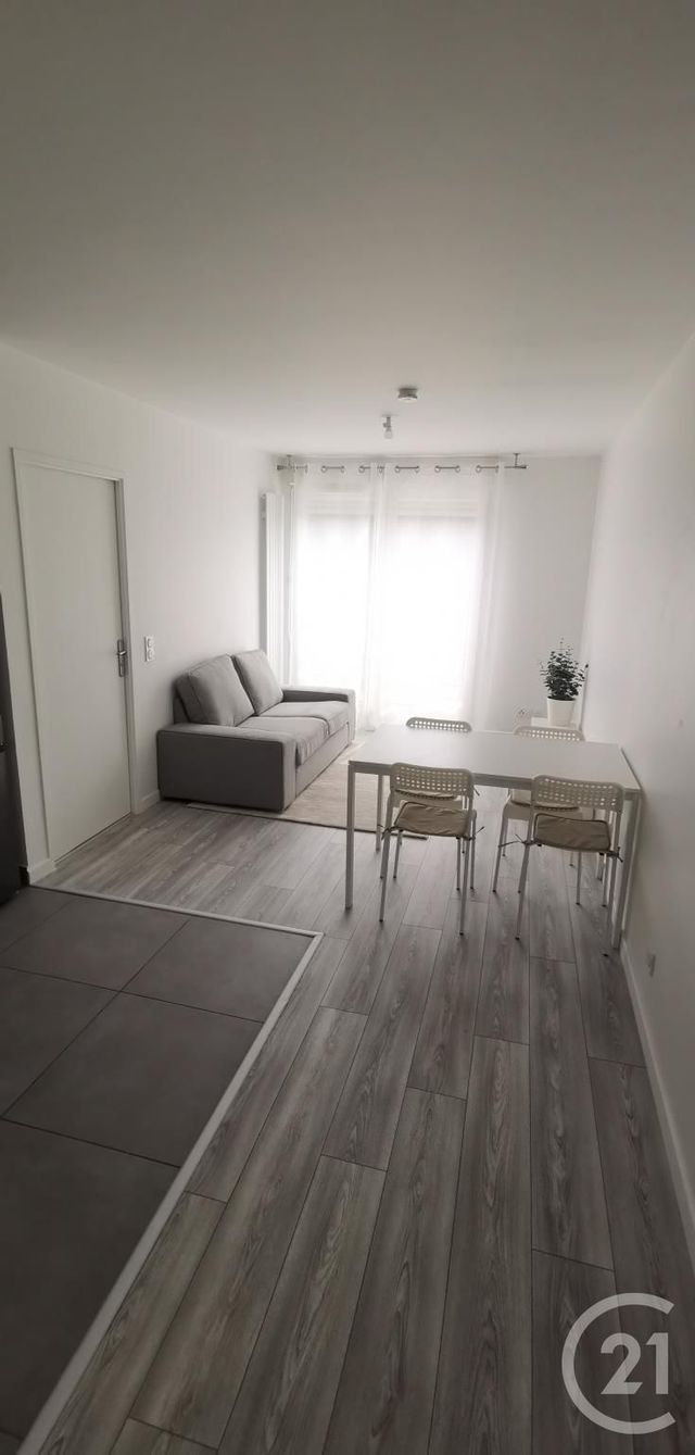 Appartement F2 &agrave; louer - 2 pi&egrave;ces - 40,48 m2 - Le Blanc Mesnil - 93 - ILE-DE-FRANCE