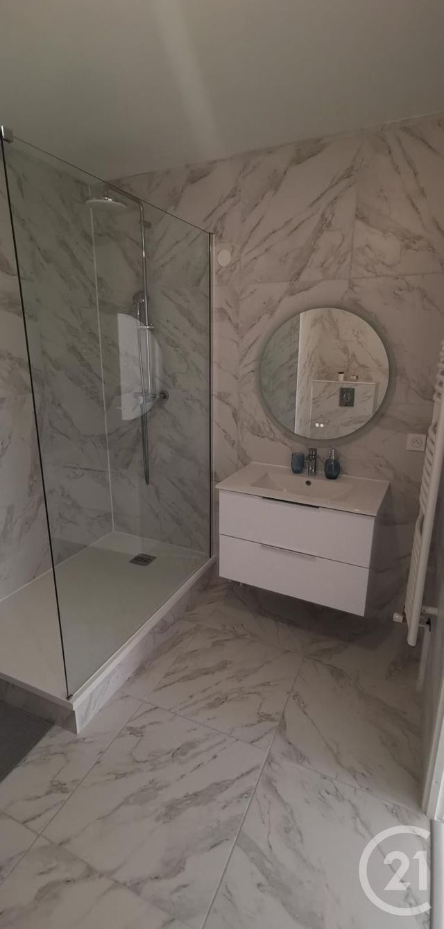 Appartement F2 &agrave; louer - 2 pi&egrave;ces - 40,48 m2 - Le Blanc Mesnil - 93 - ILE-DE-FRANCE