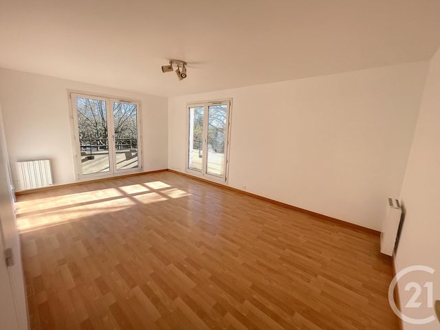Appartement F2 &agrave; louer - 2 pi&egrave;ces - 51,67 m2 - Noisy Le Grand - 93 - ILE-DE-FRANCE