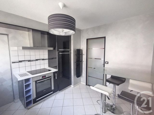 Appartement F3 &agrave; louer - 3 pi&egrave;ces - 71,56 m2 - Le Blanc Mesnil - 93 - ILE-DE-FRANCE