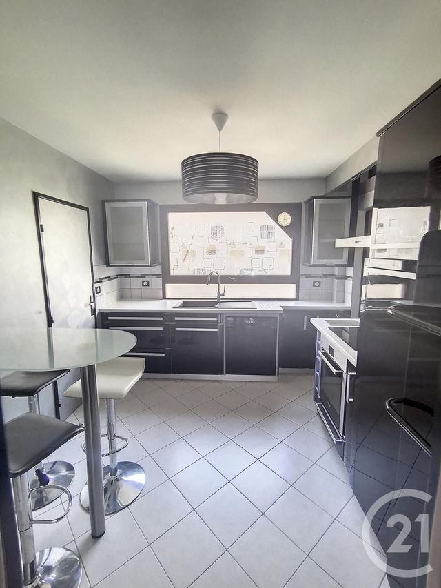 Appartement F3 &agrave; louer - 3 pi&egrave;ces - 71,56 m2 - Le Blanc Mesnil - 93 - ILE-DE-FRANCE