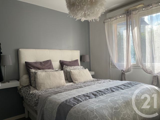 Afficher la photo en grand Appartement F4 à vendre - 4 pièces - 76,91 m2 - Le Blanc Mesnil - 93 - ILE-DE-FRANCE