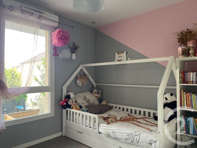 Afficher la photo en grand Appartement F4 à vendre - 4 pièces - 76,91 m2 - Le Blanc Mesnil - 93 - ILE-DE-FRANCE