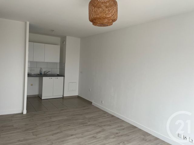 Appartement F3 à vendre - 3 pièces - 54,33 m2 - Le Blanc Mesnil - 93 - ILE-DE-FRANCE
